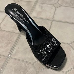 Juicy heals that match juicy crocs RARE FIND STRAIGHT OUT OF LA !!!